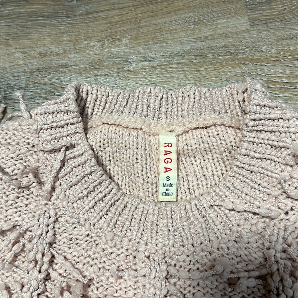 Pink Sweater - Picture 2 of 4